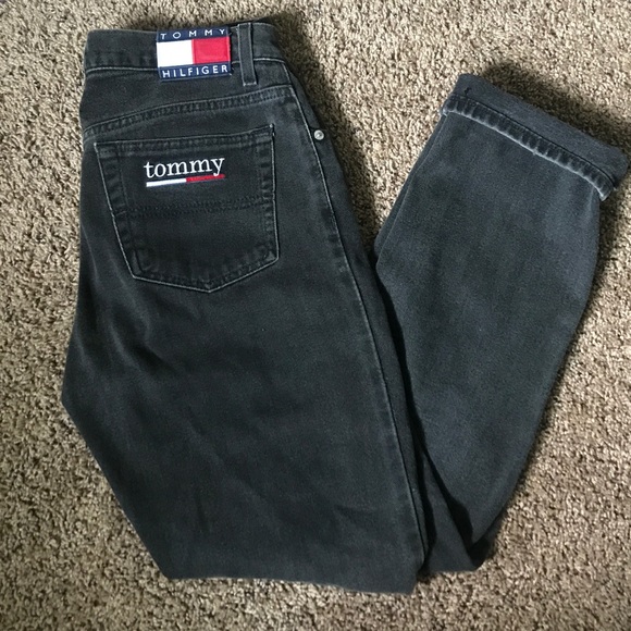 VINTAGE Tommy Hilfiger jeans 💙❤️🖤 - Picture 1 of 6
